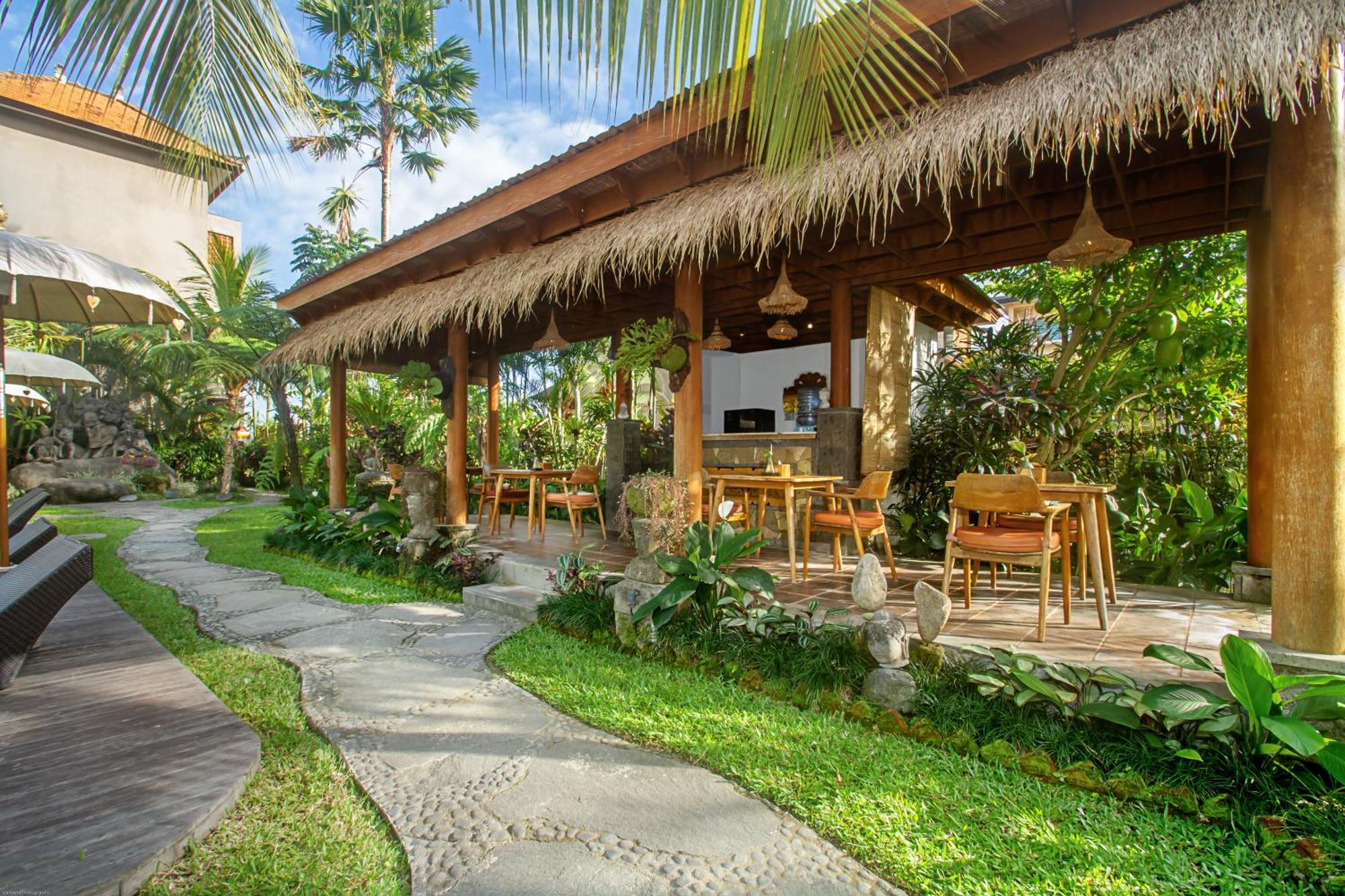 The Runik Ubud Luaran gambar